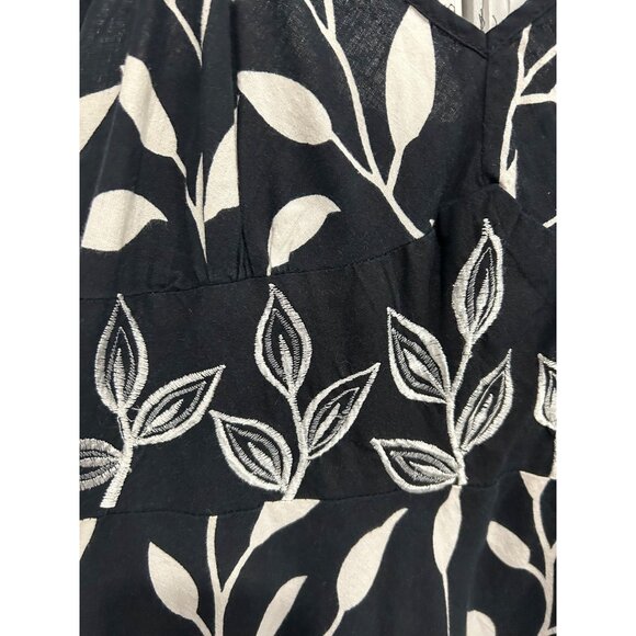 Magic Womens Black and White Botanical Pattern Spaghetti Strap Dress SZ Small - Picture 4 of 10